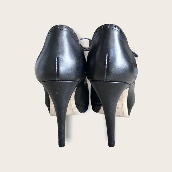 Bata Genuine Black Leather Oxford Stiletto/Pump Lace Up Platform Ankle Booties - Picture 7 of 9